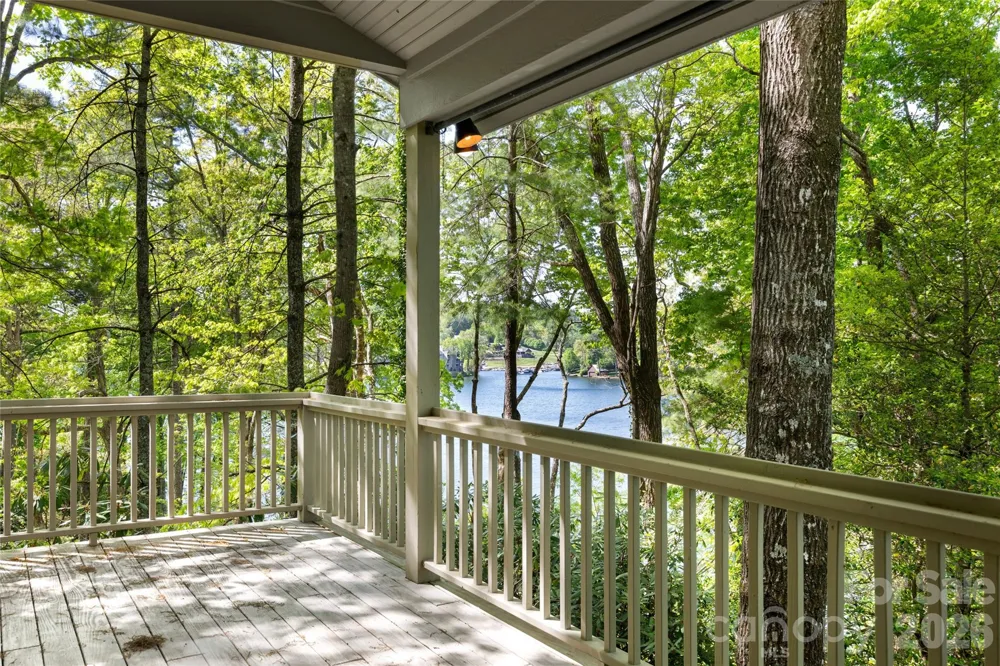 1957 & 1923 Cold Mountain Road Lake Toxaway, NC 28747