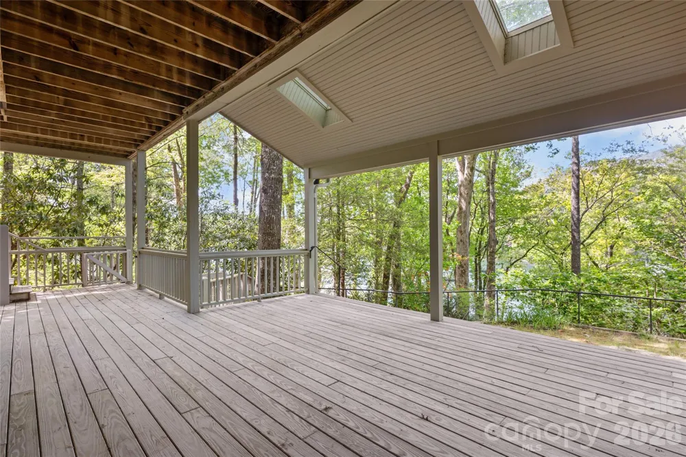 1957 & 1923 Cold Mountain Road Lake Toxaway, NC 28747