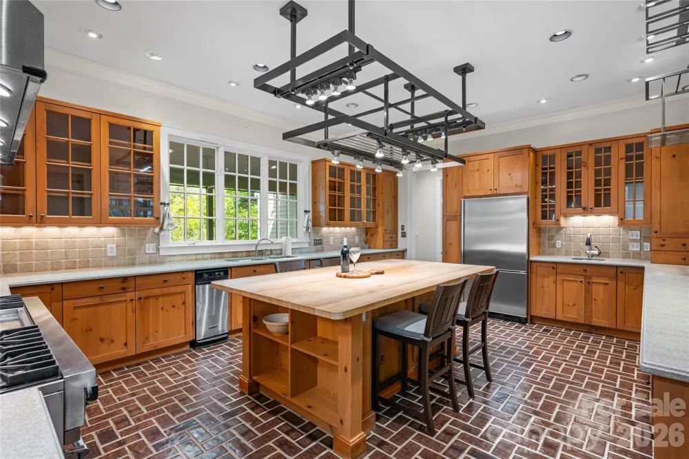 1957 Cold Mountain Road Lake Toxaway, NC 28747