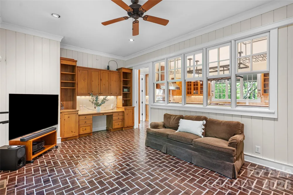 1957 Cold Mountain Road Lake Toxaway, NC 28747