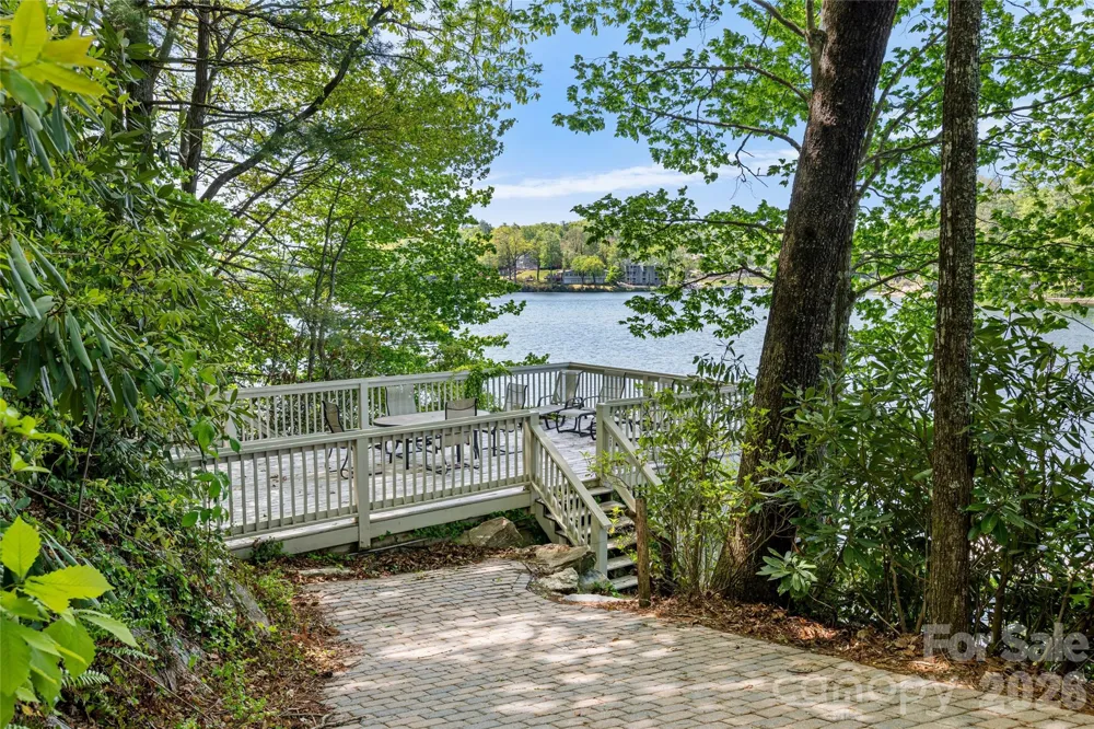 1957 Cold Mountain Road Lake Toxaway, NC 28747