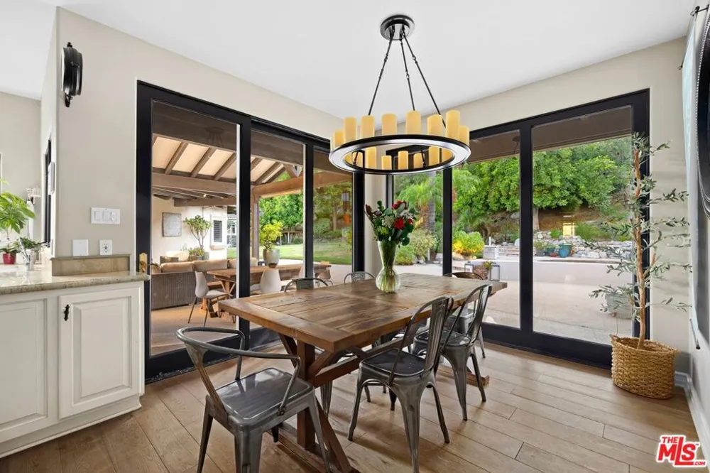 25217 Eldorado Meadow Road Hidden Hills, CA 91302