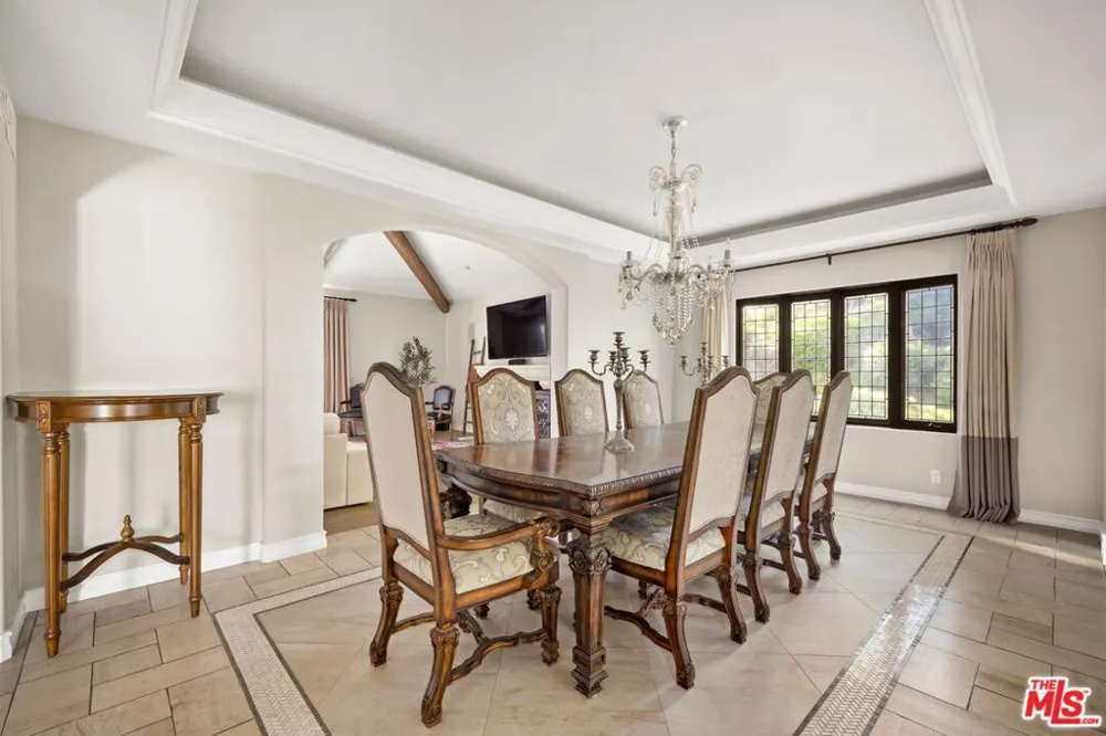 25217 Eldorado Meadow Road Hidden Hills, CA 91302