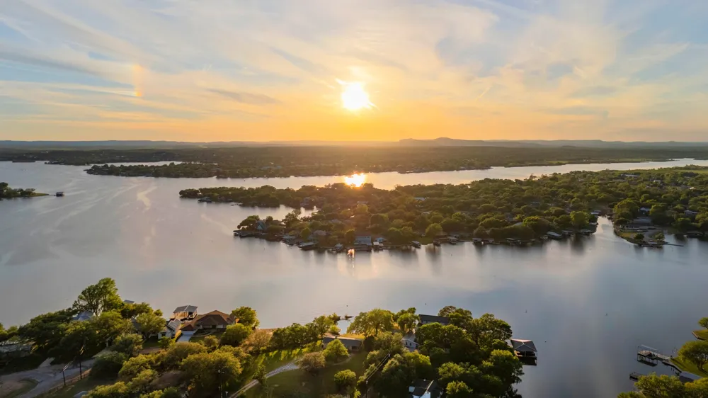310 Castlehigh Drive Granite Shoals, TX 78654