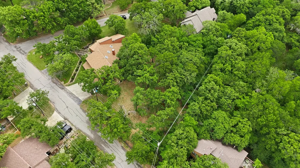Clearwater Drive S Highland Village, TX 75077