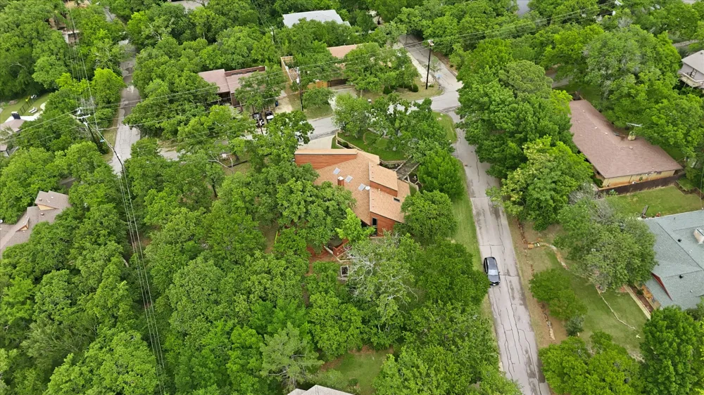 Clearwater Drive S Highland Village, TX 75077