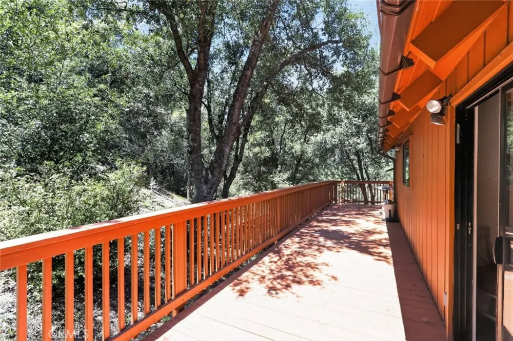1523 Lassen Way Pine Mountain Club, CA 93222