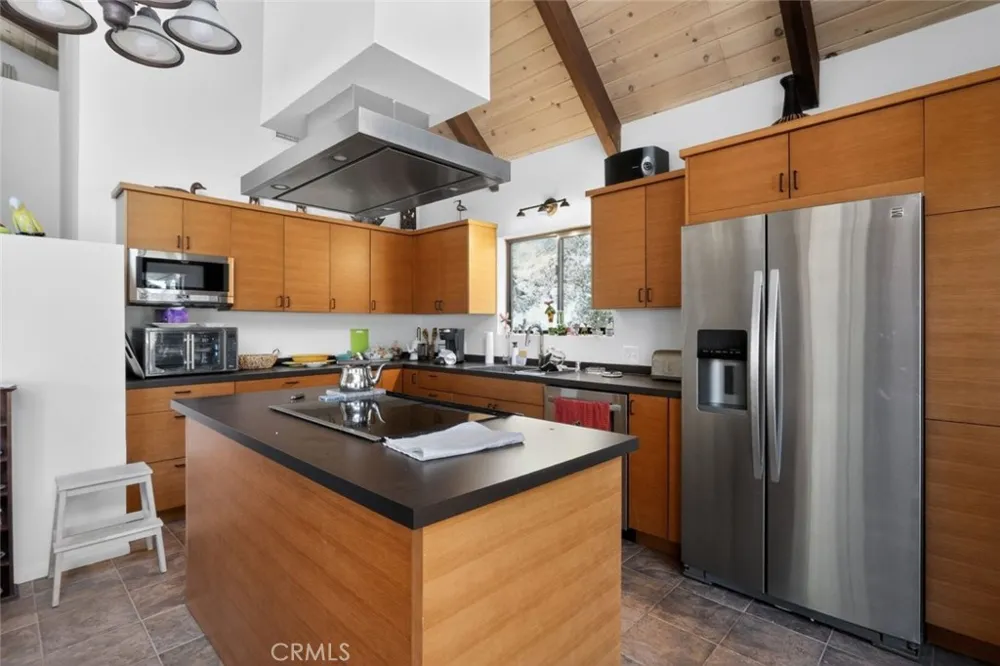 1523 Lassen Way Pine Mountain Club, CA 93222