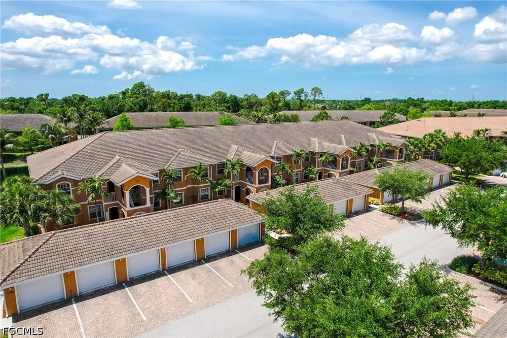 Winding Pines Circle #206 Cape Coral, FL 33909