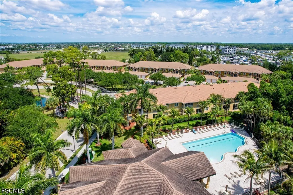 Winding Pines Circle #206 Cape Coral, FL 33909
