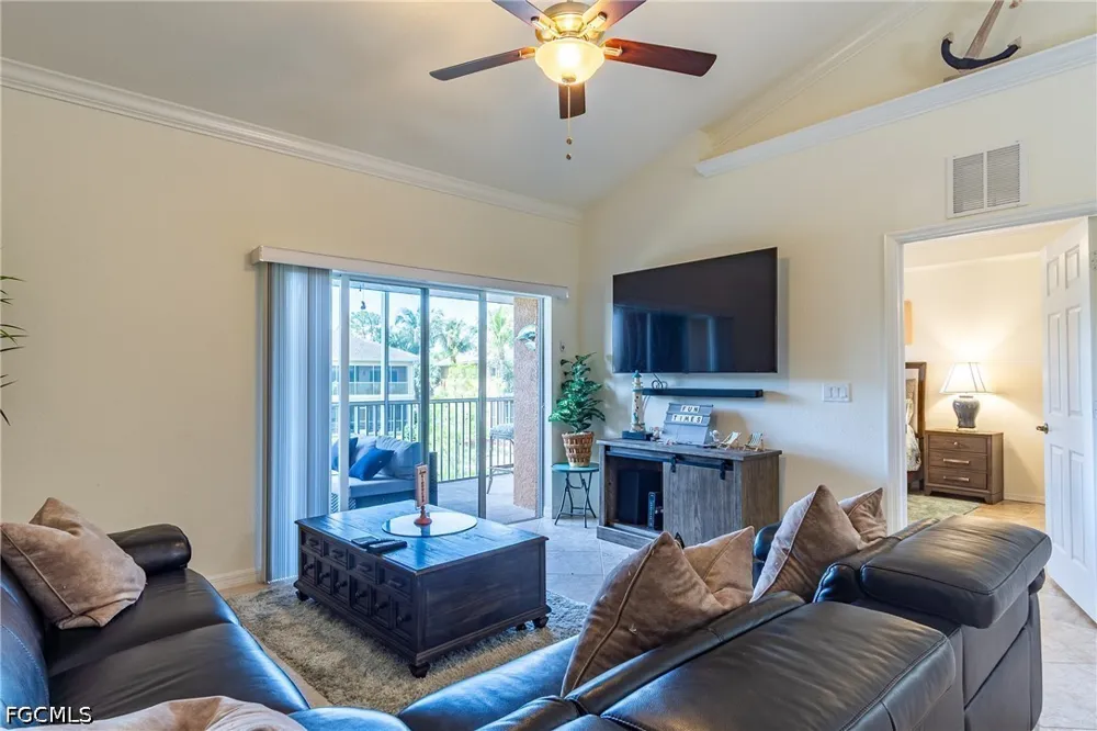 Winding Pines Circle #206 Cape Coral, FL 33909