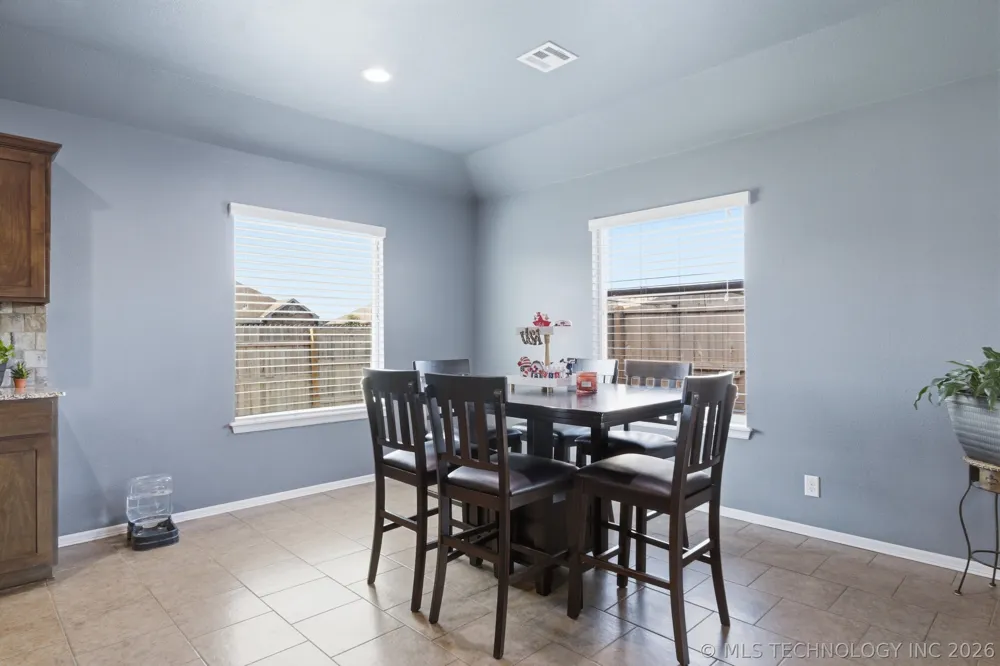 13633 S Kenosha Avenue Glenpool, OK 74033