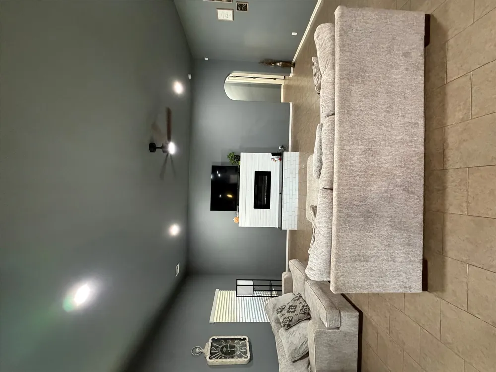 13633 S Kenosha Avenue Glenpool, OK 74033
