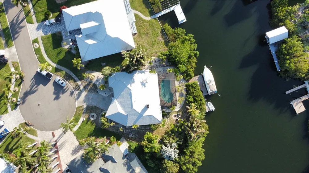 6612 BLACKFIN WAY Apollo Beach, FL 33572