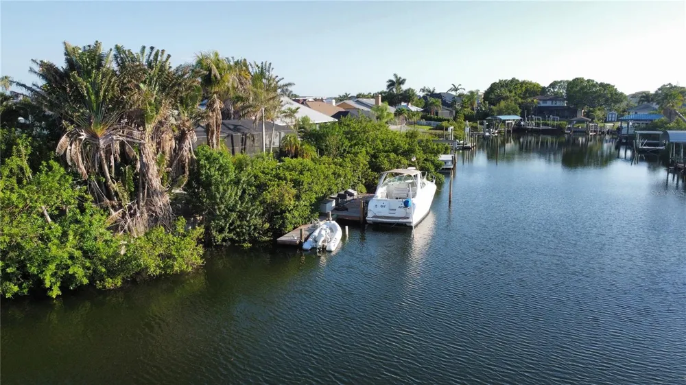 6612 BLACKFIN WAY Apollo Beach, FL 33572