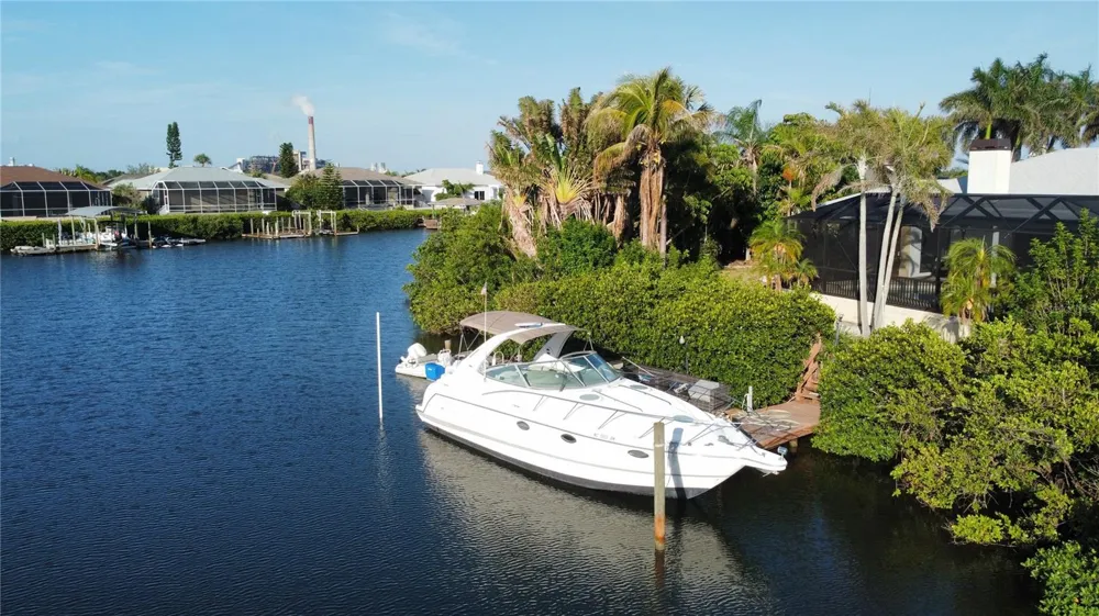 6612 BLACKFIN WAY Apollo Beach, FL 33572
