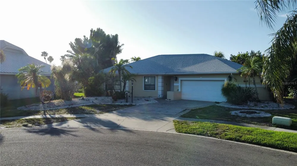 6612 BLACKFIN WAY Apollo Beach, FL 33572