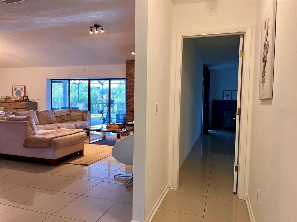 6612 BLACKFIN WAY Apollo Beach, FL 33572