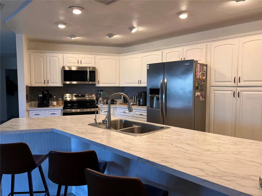 6612 BLACKFIN WAY Apollo Beach, FL 33572