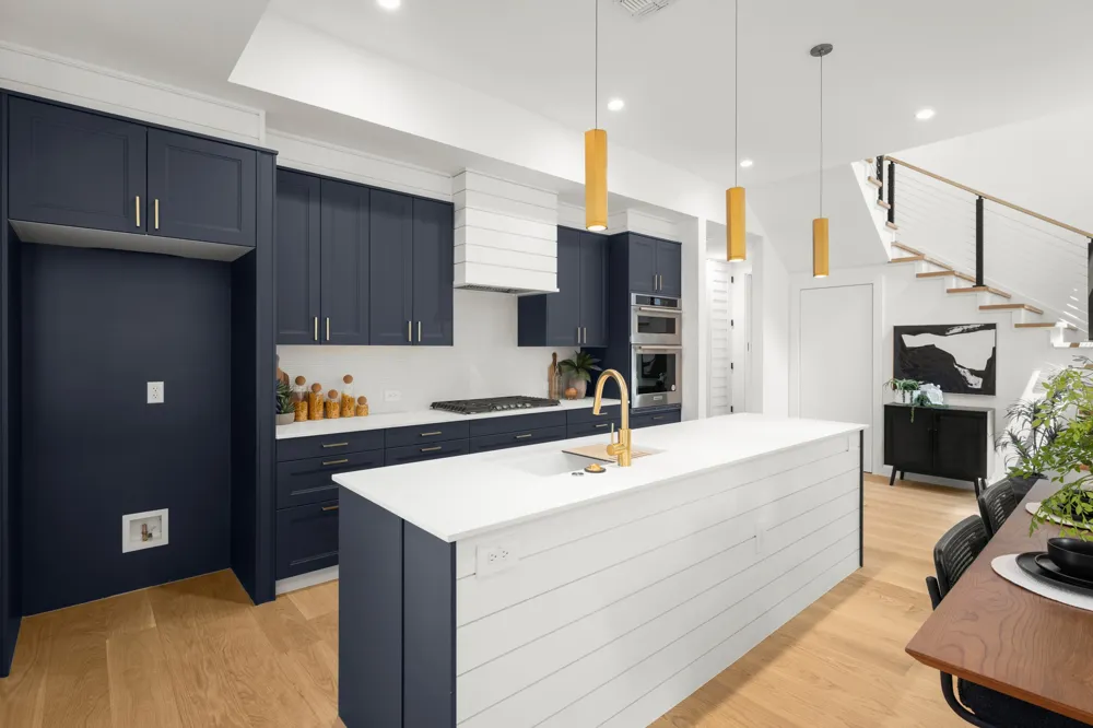5511 Joe Sayers Avenue #B Austin, TX 78756