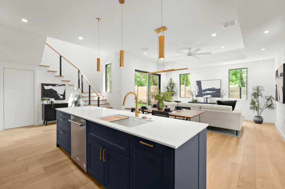 5511 Joe Sayers Avenue #B Austin, TX 78756