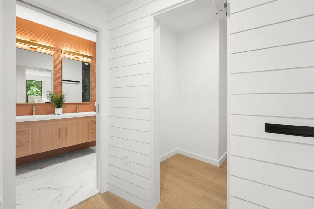 5511 Joe Sayers Avenue #B Austin, TX 78756