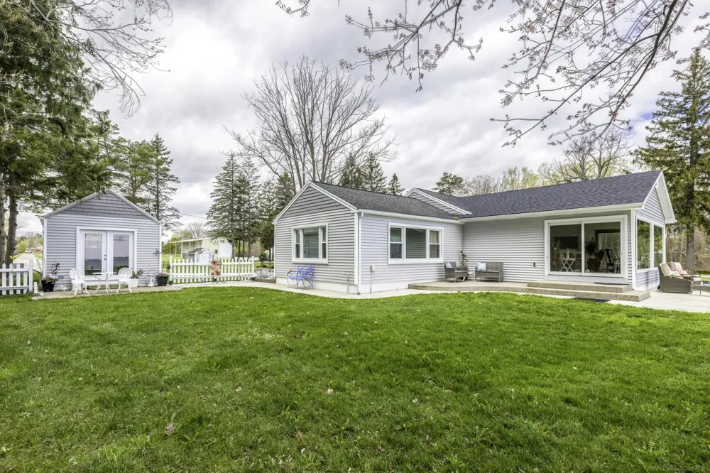 6655 Lakeshore Road Worth Township, MI 48450