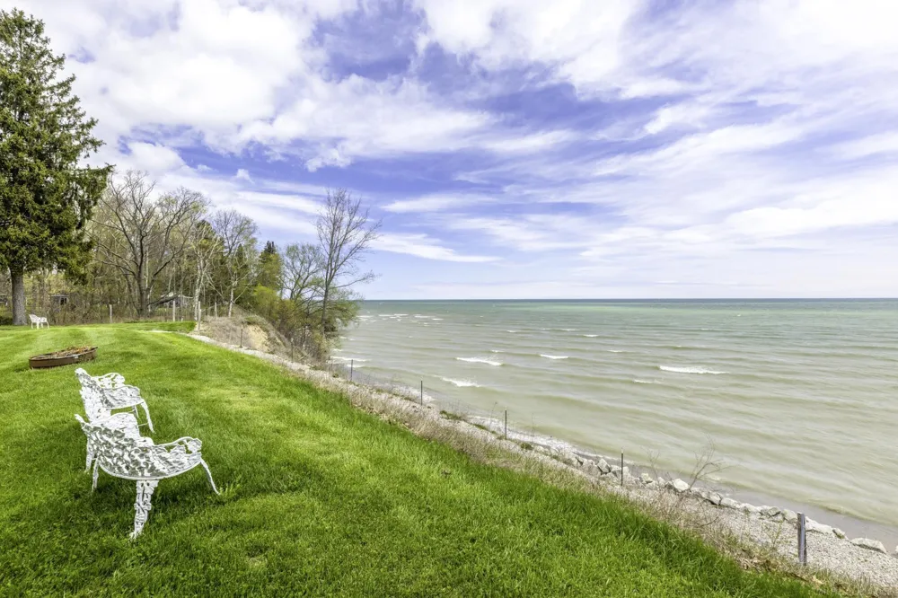 6655 Lakeshore Road Worth Township, MI 48450
