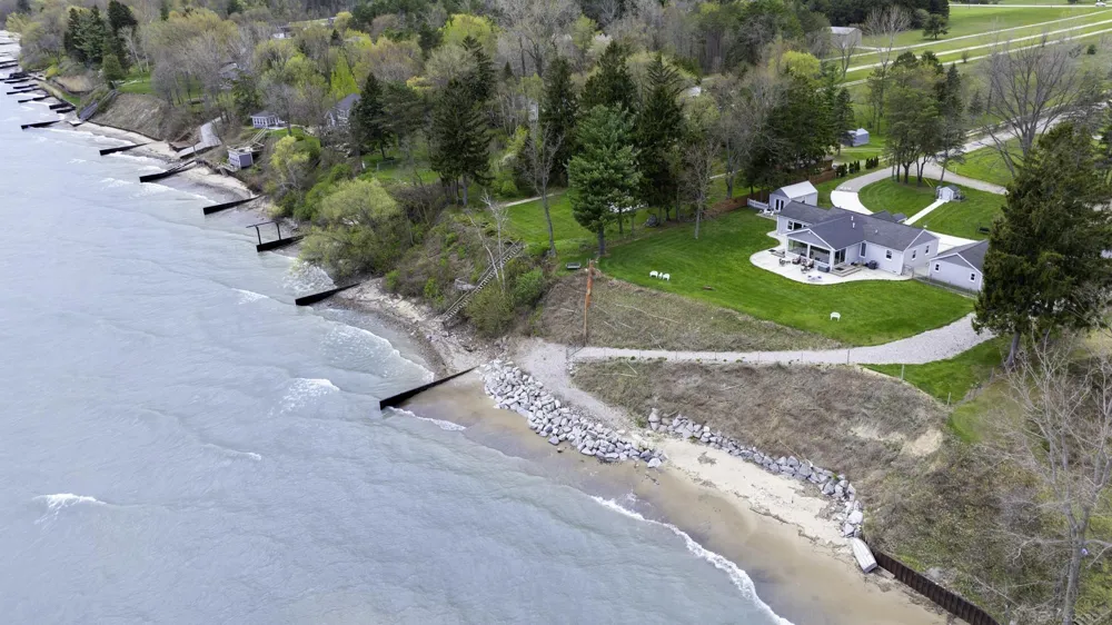6655 Lakeshore Road Worth Township, MI 48450
