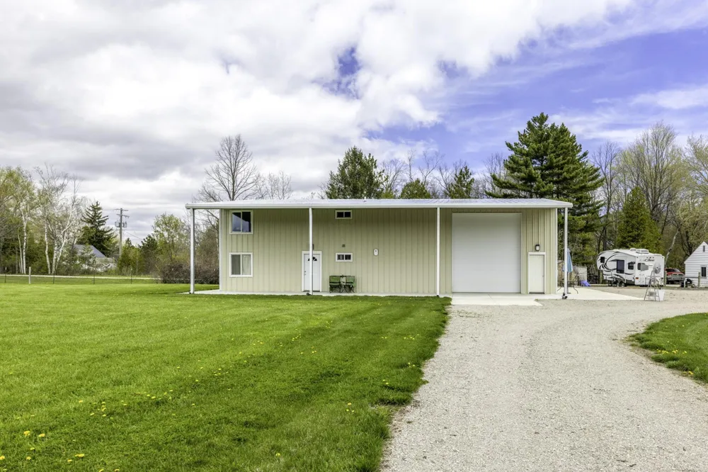 6655 Lakeshore Road Worth Township, MI 48450