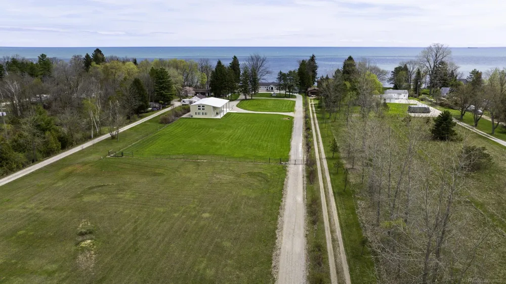 6655 Lakeshore Road Worth Township, MI 48450