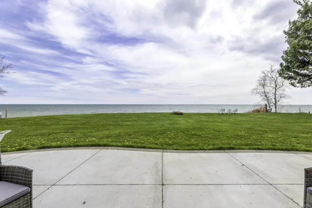6655 Lakeshore Road Worth Township, MI 48450
