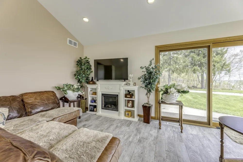 6655 Lakeshore Road Worth Township, MI 48450