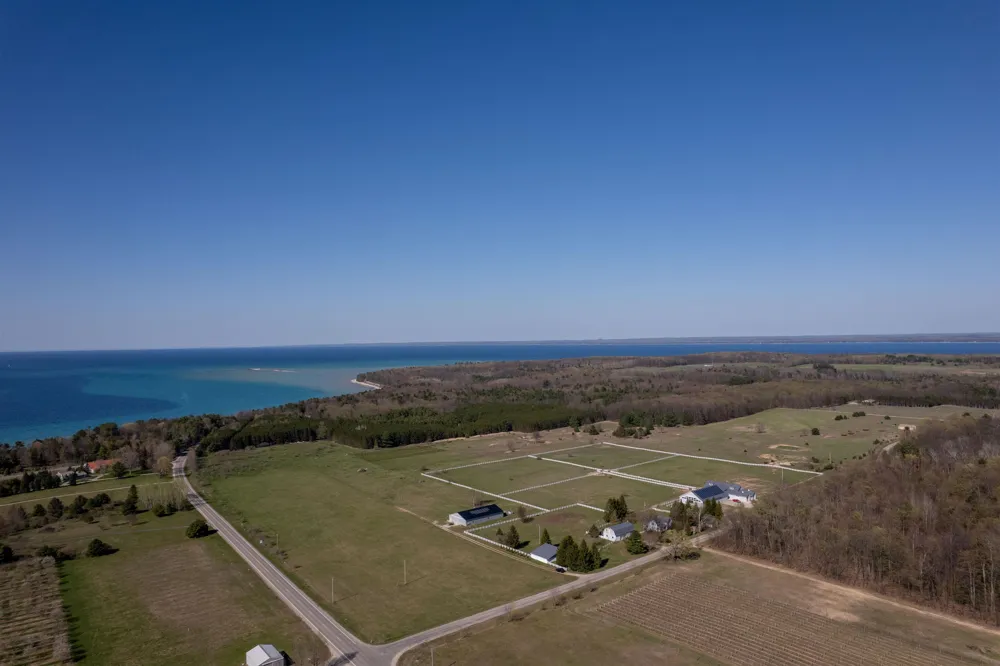 3619 Tompkins Road Peninsula Township, MI 49686