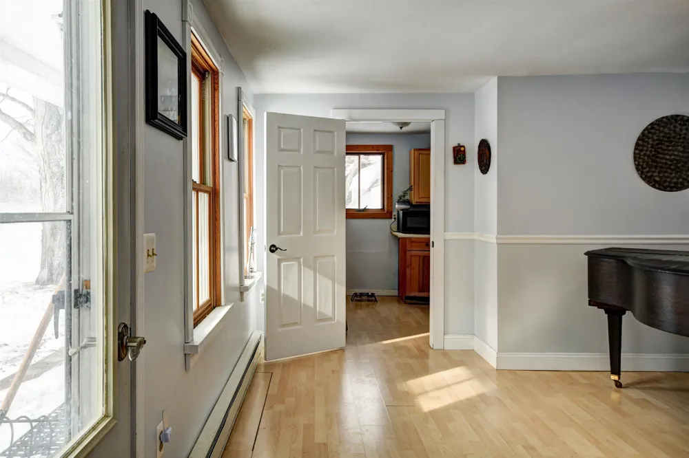 3619 Tompkins Road Peninsula Township, MI 49686