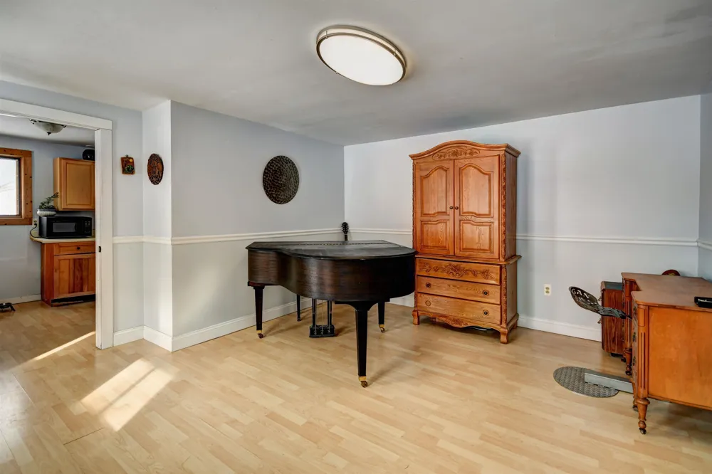 3619 Tompkins Road Peninsula Township, MI 49686