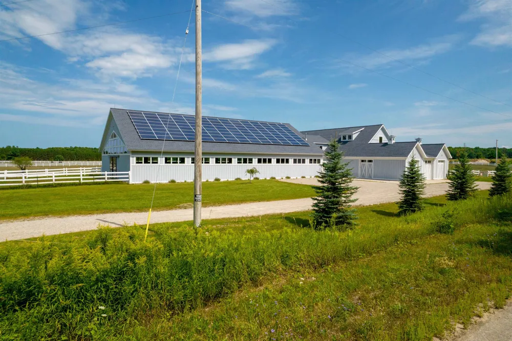 3619 Tompkins Road Peninsula Township, MI 49686