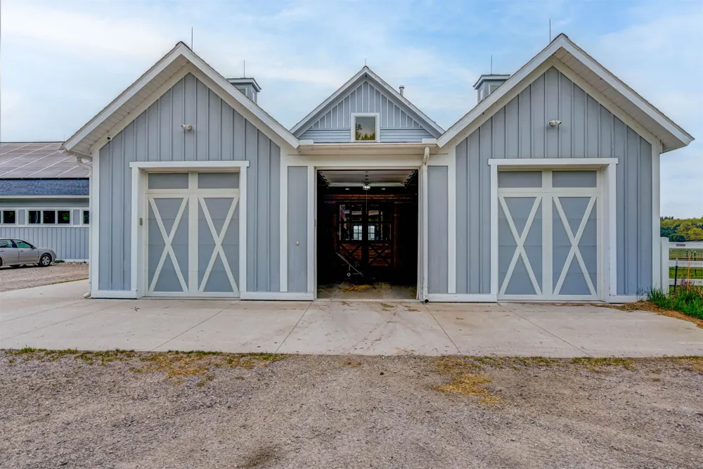 3619 Tompkins Road Peninsula Township, MI 49686