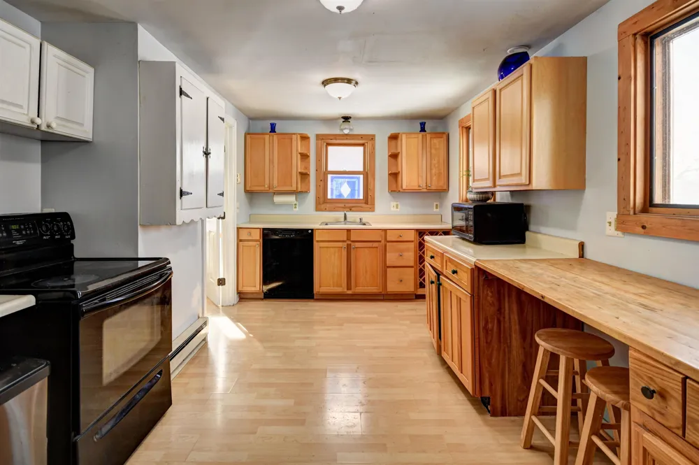 3619 Tompkins Road Peninsula Township, MI 49686