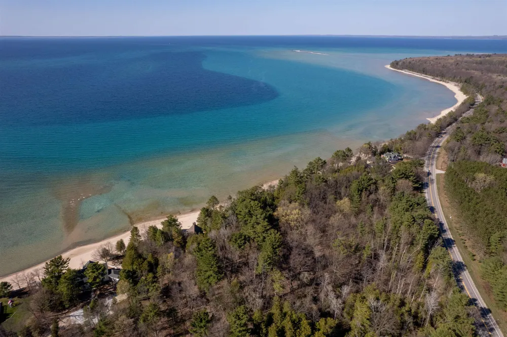 3619 Tompkins Road Peninsula Township, MI 49686