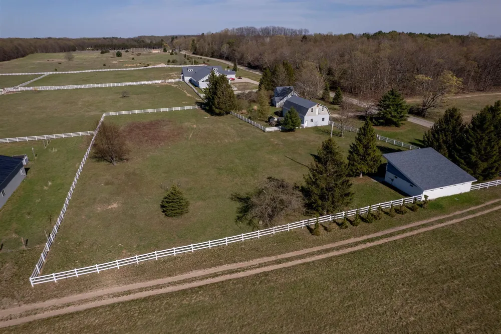 3619 Tompkins Road Peninsula Township, MI 49686