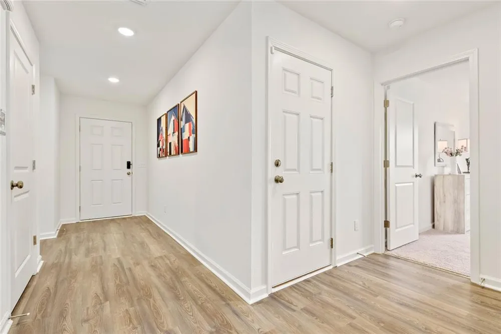 211 Woodlake Landing Hartwell, GA 30643
