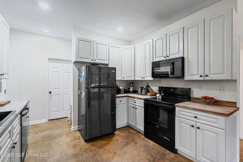 227 Christian College Road Senatobia, MS 38668