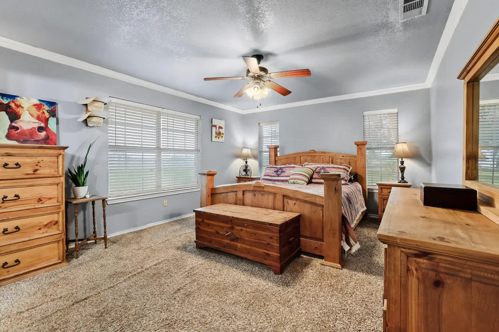 1217 County Road 4705 Leonard, TX 75452