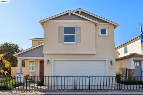 852 Pecan Tree Ln