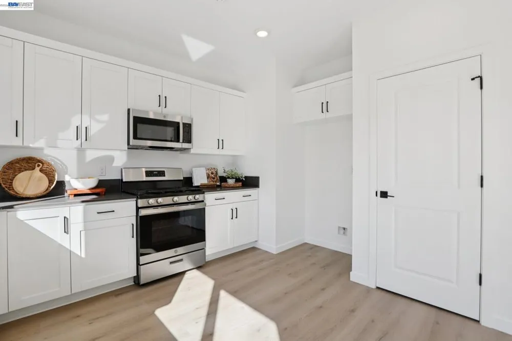 852 Pecan Tree Ln Galt, CA 95632
