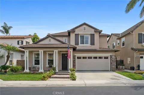 2712 Ashwood