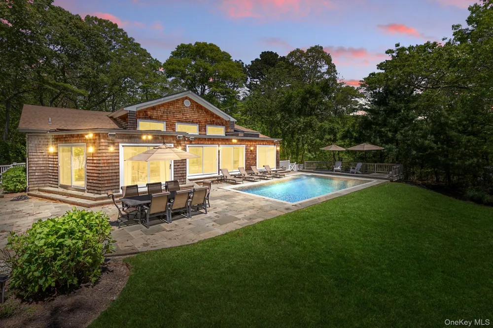 4 Lakewood Lane Quogue, NY 11959