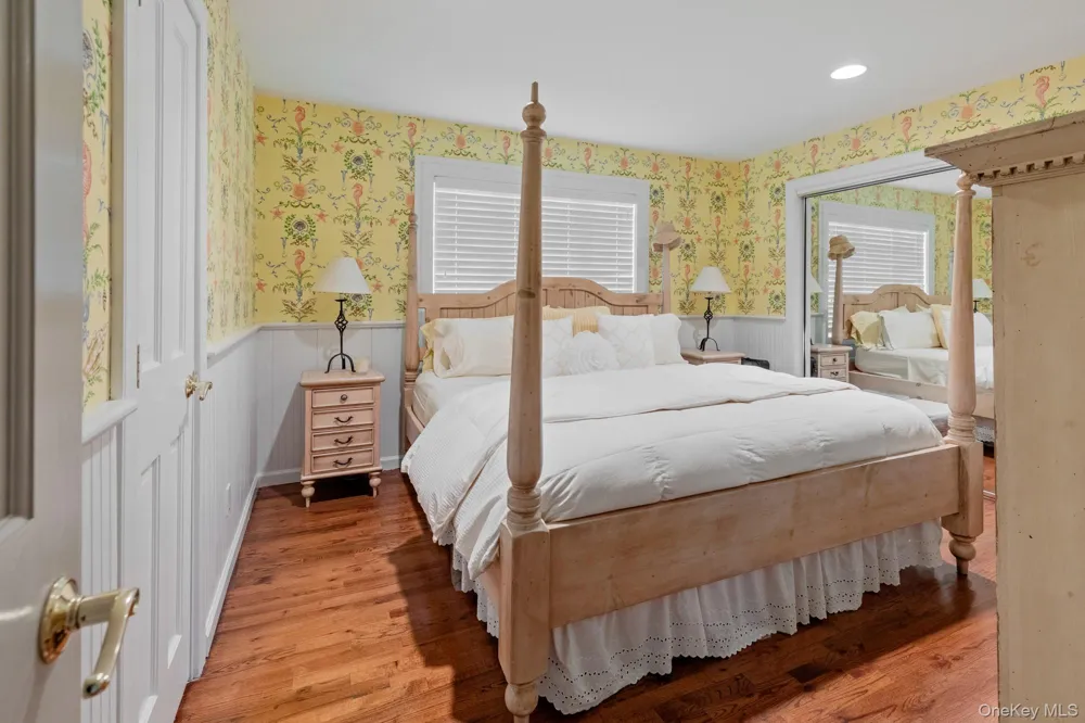 4 Lakewood Lane Quogue, NY 11959