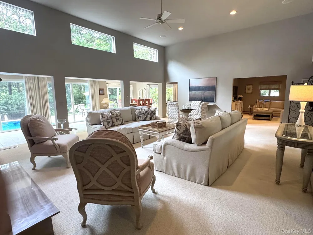 4 Lakewood Lane Quogue, NY 11959